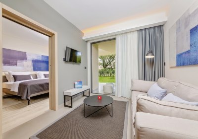 Wohnbeispiel Premium Garden Suite Park Nebengeb&auml;ude