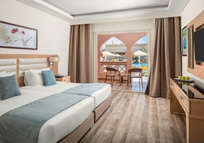 Wohnbeispiel Doppelzimmer Standard Poolblick