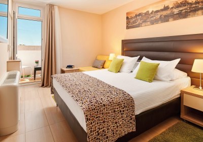 Wohnbeispiel Doppelzimmer Klassik Balkon