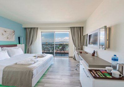 Wohnbeispiel Familienzimmer seitl. Meerblick