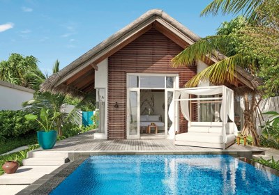 Deluxe Beach Sunrise Villa with Pool