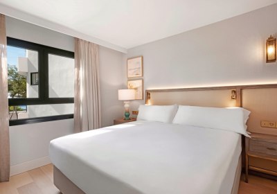 Wohnbeispiel Familiensuite Kingsize Bett