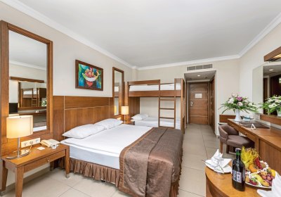 Wohnbeispiel Doppelzimmer Hauptgeb&auml;ude mit Etagenbett