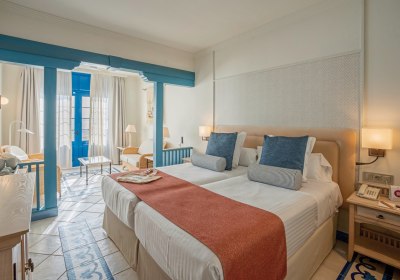 Wohnbeispiel Doppelzimmer Club Volcan frontaler Meerblick 18 plus