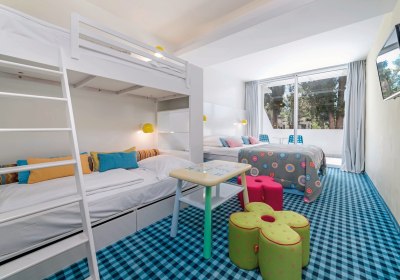 Wohnbeispiel Familienzimmer Parkseite Balkon