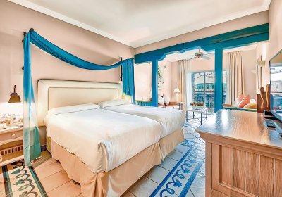 Wohnbeispiel Doppelzimmer Pool- oder Gartenblick