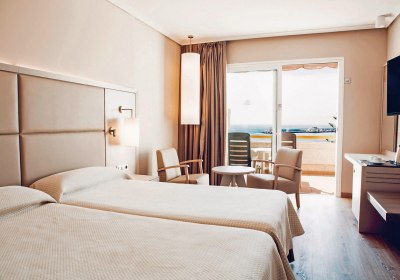 Wohnbeispiel Doppelzimmer Poolblick