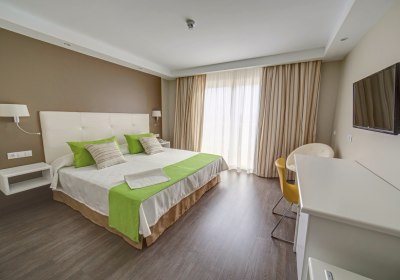 Wohnbeispiel Doppelzimmer Superior Poolblick