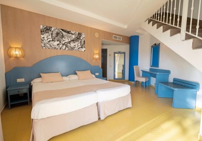 Wohnbeispiel Familienzimmer Poolblick