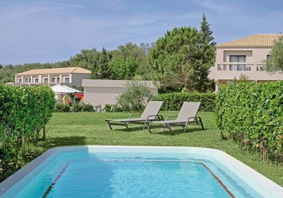 Wohnbeispiel Familienzimmer Gartenblick Privatpool