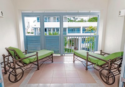 Wohnbeispiel Poolview Suite