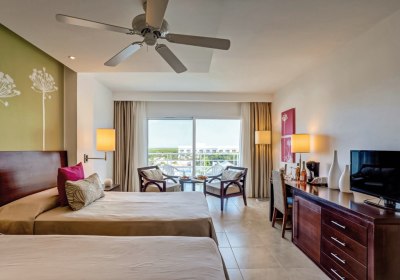 Wohnbeispiel Deluxe Pool View