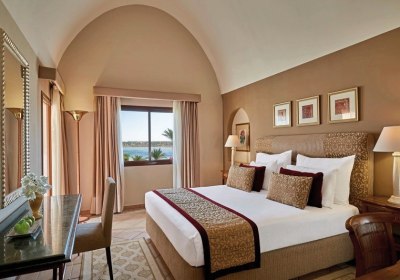 Wohnbeispiel Juniorsuite Pool-/ Garten-/ Meerblick