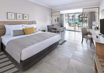 Wohnbeispiel Familienzimmer Deluxe Pool- & Meerblick