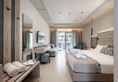 Wohnbeispiel Doppelzimmer Deluxe Swim-Up