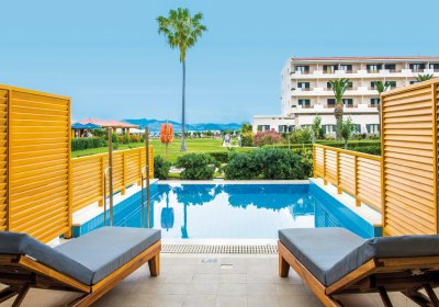 Wohnbeispiel Familienzimmer Privatpool