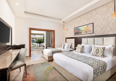 Wohnbeispiel Familienzimmer Poolblick