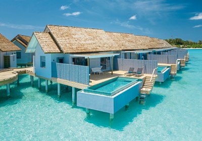 Wohnbeispiel Over Water Villa with Private Pool