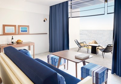 Wohnbeispiel Juniorsuite Meeresfront Kyma Suite