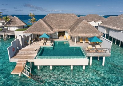 Wohnbeispiel Water Villa with Pool