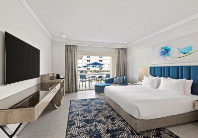 Wohnbeispiel Doppelzimmer Deluxe Poolblick