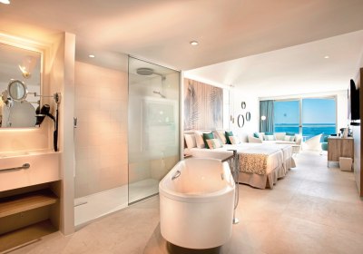 Wohnbeispiel Juniorsuite Platinum Meerblick