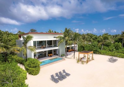 Four Bedroom Beach Residence with Private Pool 