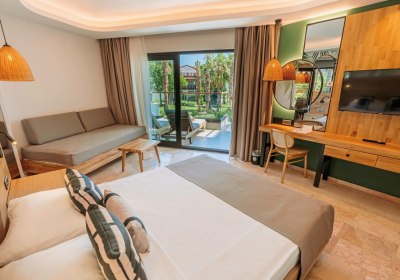 Wohnbeispiel Doppelzimmer Lagoon Swim Up Poolzugang &uuml;ber Treppen