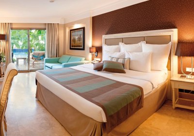 Wohnbeispiel Doppelzimmer mit direktem Poolzugang