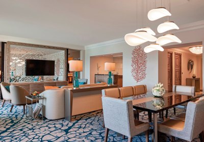 Wohnbeispiel 1-BR Regal Suite