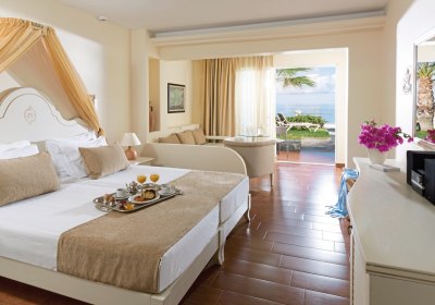 Alexander Beach Hotel & Village Resort