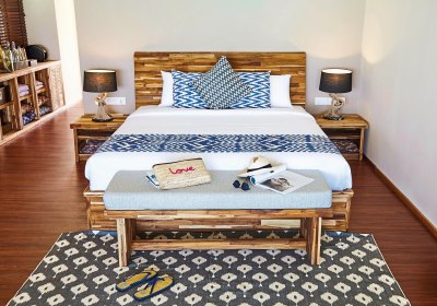 Wohnbeispiel Water Villa with Pool