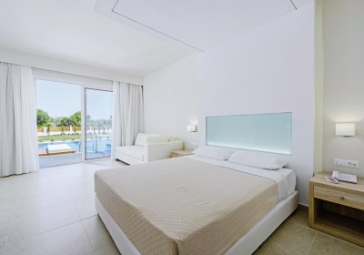 Wohnbeispiel Doppelzimmer Deluxe Gemeinschaftspool