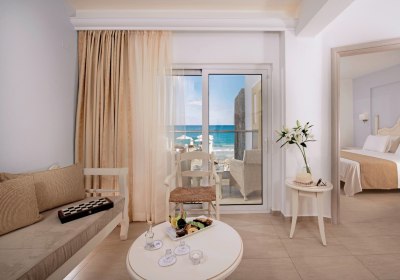 Alexander Beach Hotel & Village Resort