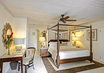 Wohnbeispiel Pool/Gardenview