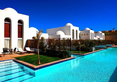 Fort Arabesque Resort & Spa, Villas & The West Bay