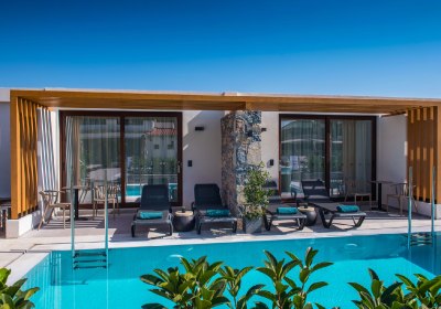 Petousis Hotel & Suites