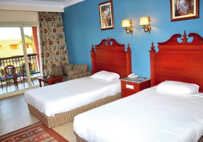 Titanic Palace & Aquapark