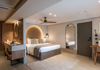 Paralos Venus Suites