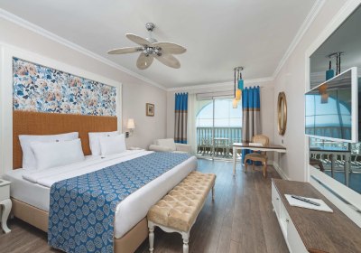 Rubi Platinum Spa Resort & Suites