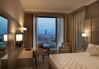 Two Seasons Hotel & Apartments