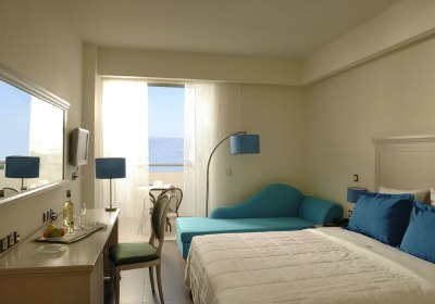 Angela Suites Boutique Hotel