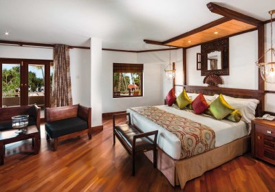 Royal Palms Beach Hotel