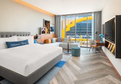 The WB Abu Dhabi, Curio Collection by Hilton