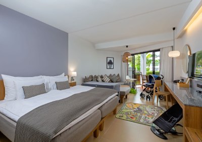 Sunwing Kamala Beach