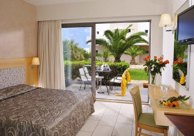 Grand Hotel Holiday Resort