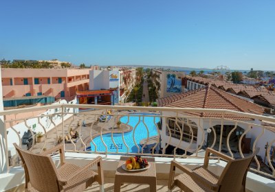 Minamark Resort & Spa