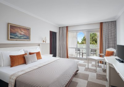 Kremlin Palace Deluxe