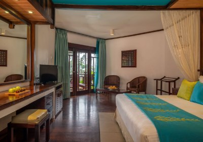 Royal Palms Beach Hotel