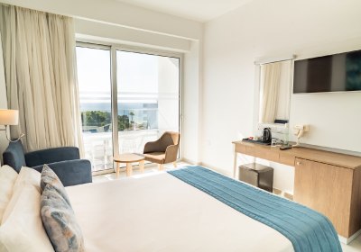 Gaia Sun N Blue Hotel